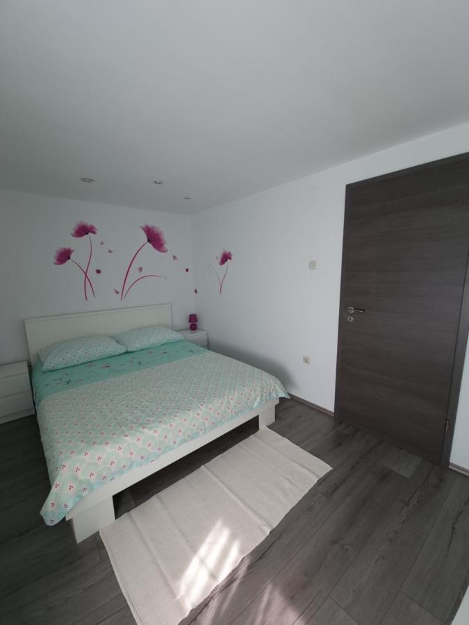 Apartments Lilly Rijeka Luaran gambar